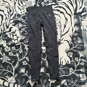 005 - WOMENS GYMSHARK SMALL ATHLETIC GYM WORKOUT LEGGINGS